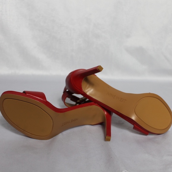 Nine West Ankle Strap Heels NWOB - Picture 6 of 7